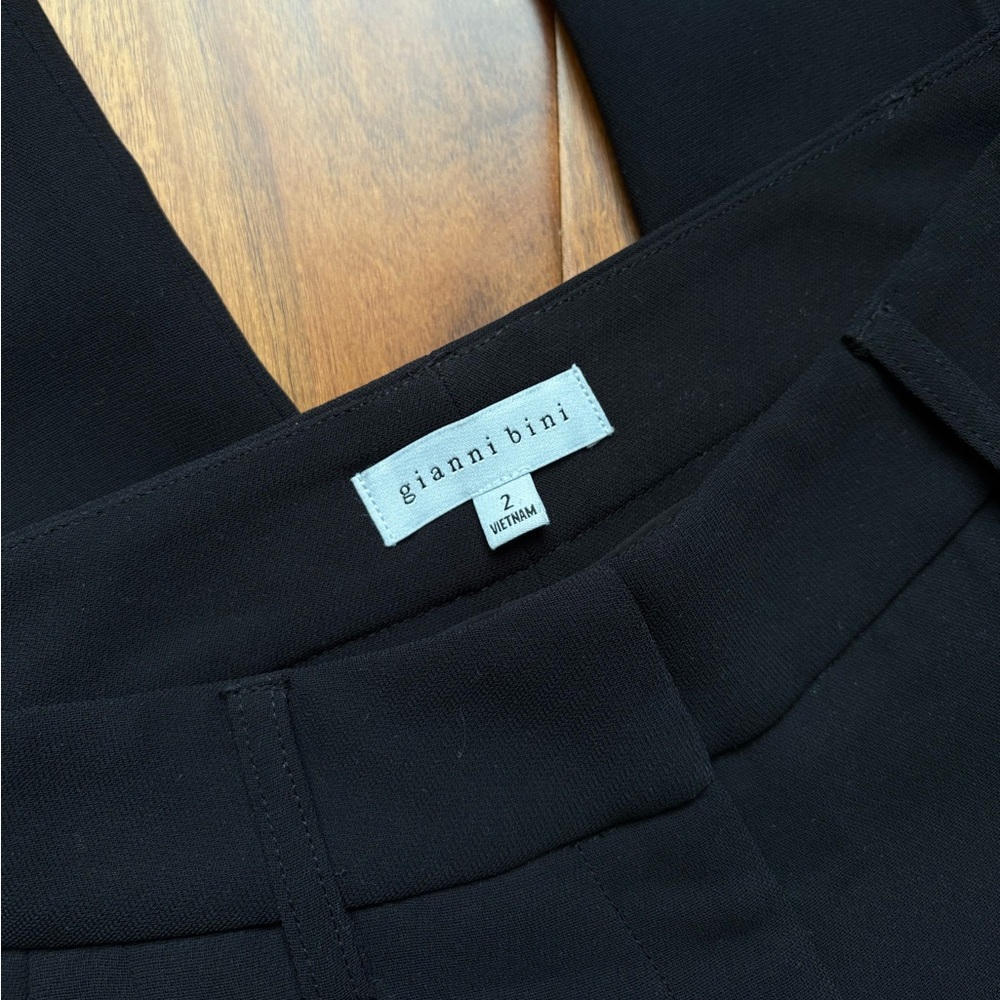 Gianni Bini Hartley Crepe Pleated Straight Wide Leg Coordinating Pants